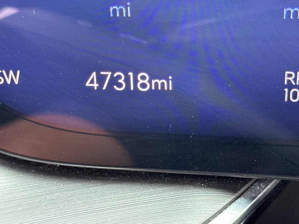 Used 2024 Buick Envision Preferred AWD/4WD image 21