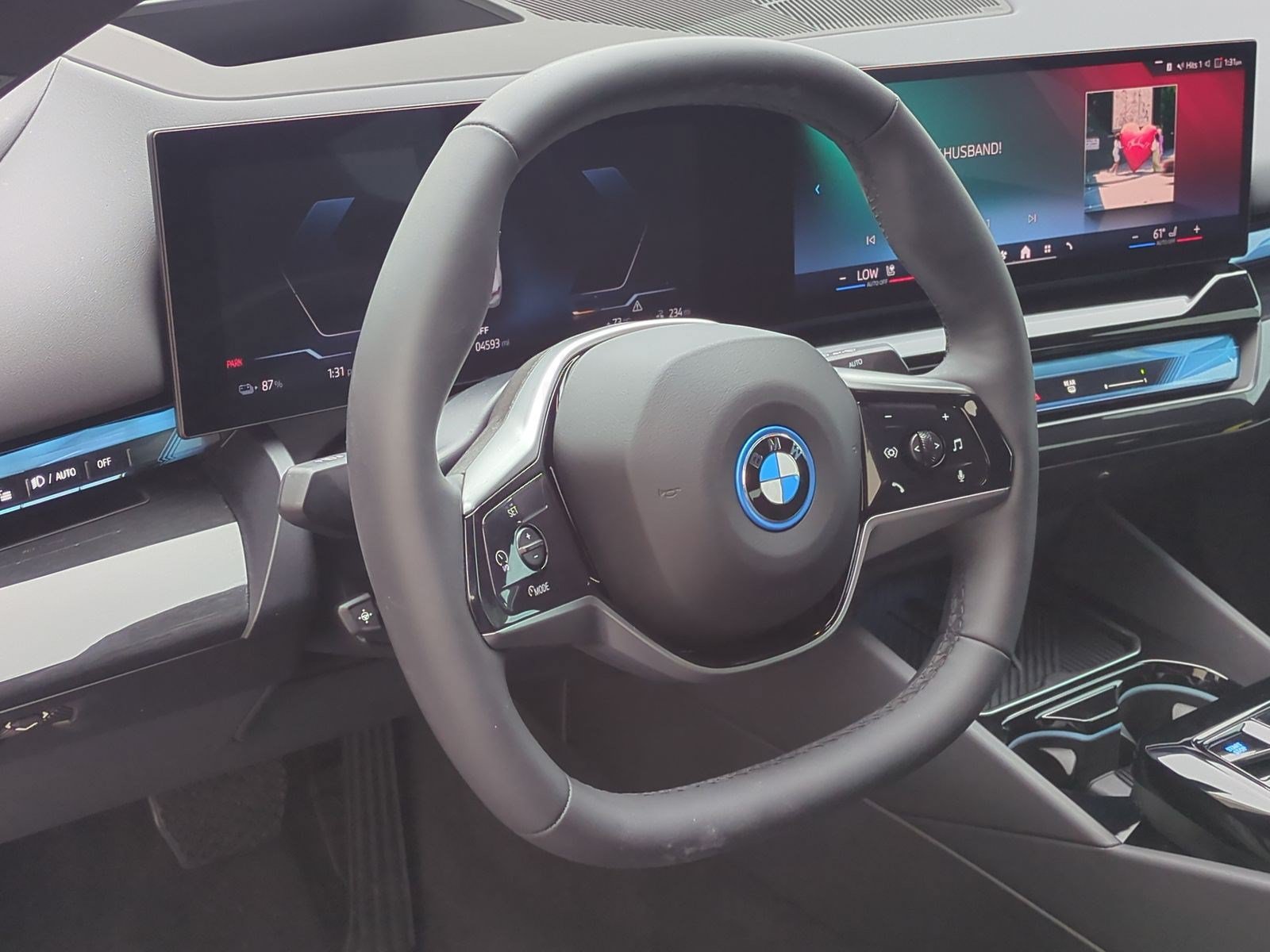 Used 2026 BMW i5 M60 w/ Premium Package RWD image 18