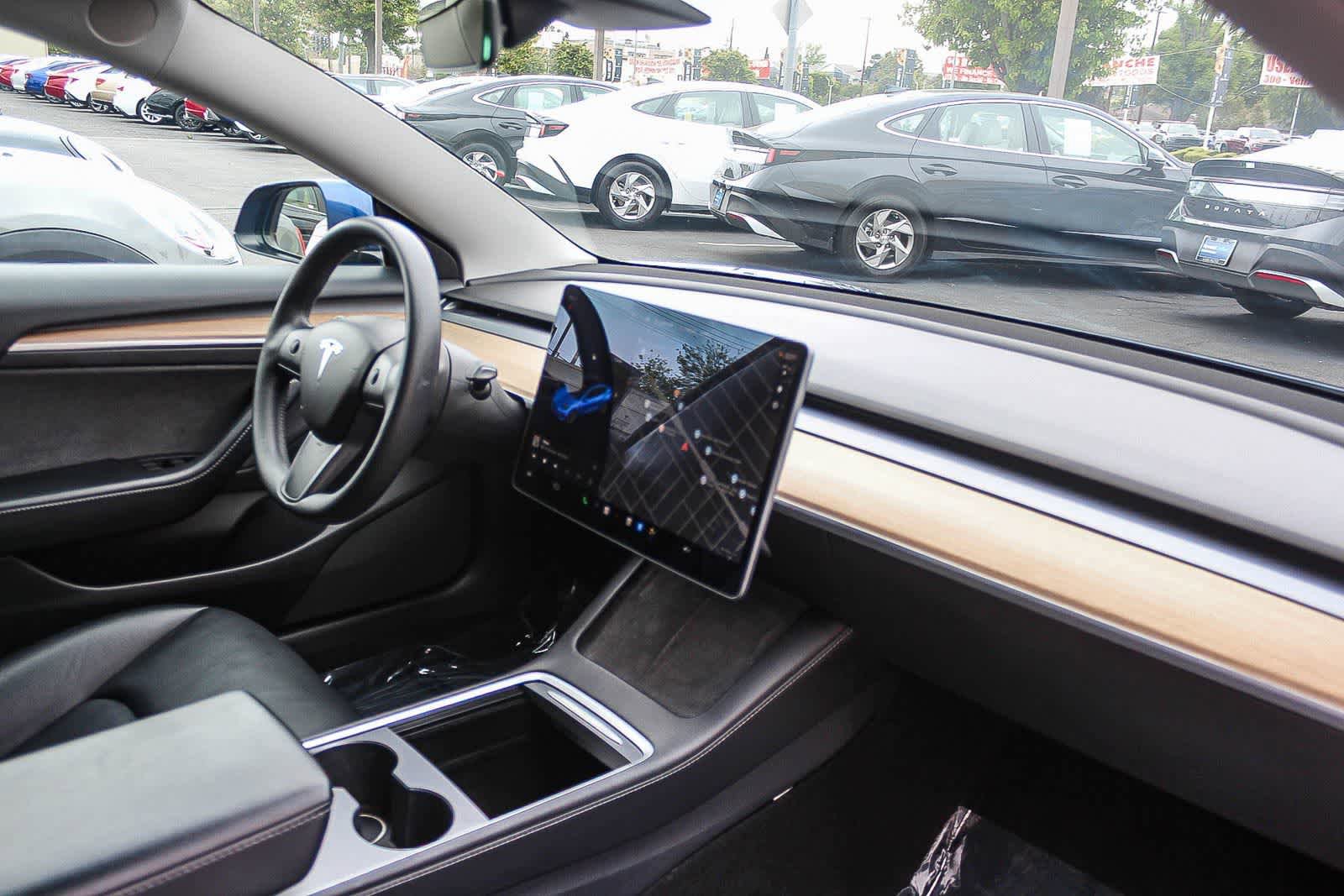 Used 2021 Tesla Model 3 Standard Range Plus RWD image 21