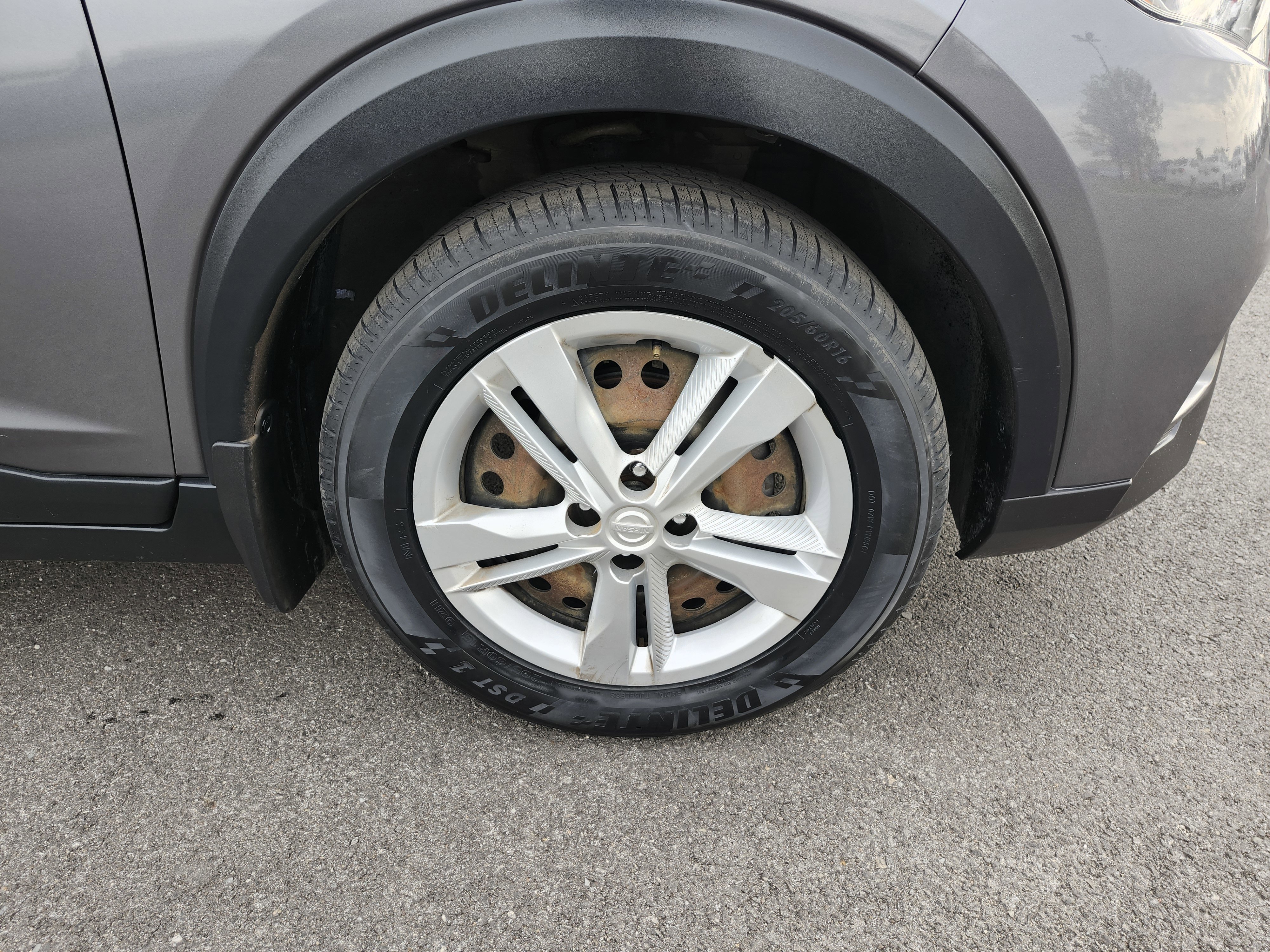 Used 2020 Nissan Kicks S FWD image 9