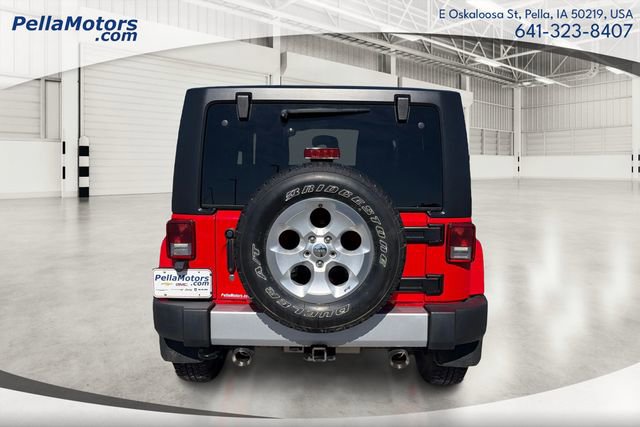 Used 2015 Jeep Wrangler Sahara w/ Connectivity Group AWD/4WD image 4
