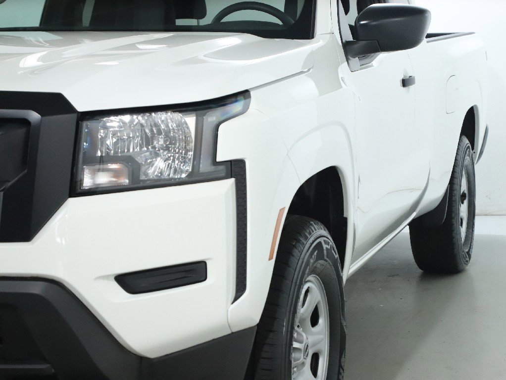 Used 2024 Nissan Frontier S w/ S Utility Package image 5
