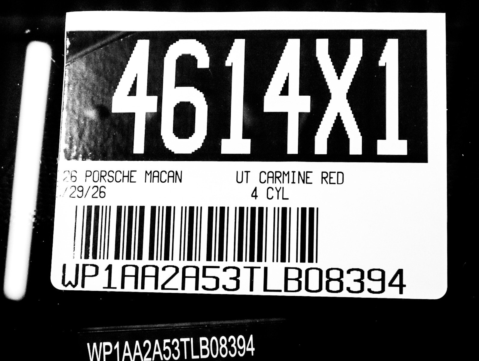 Used 2026 Porsche Macan AWD/4WD image 31
