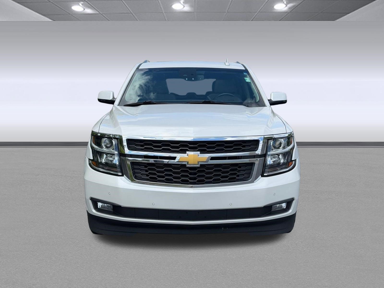 Used 2017 Chevrolet Tahoe LT w/ Luxury Package AWD/4WD image 6
