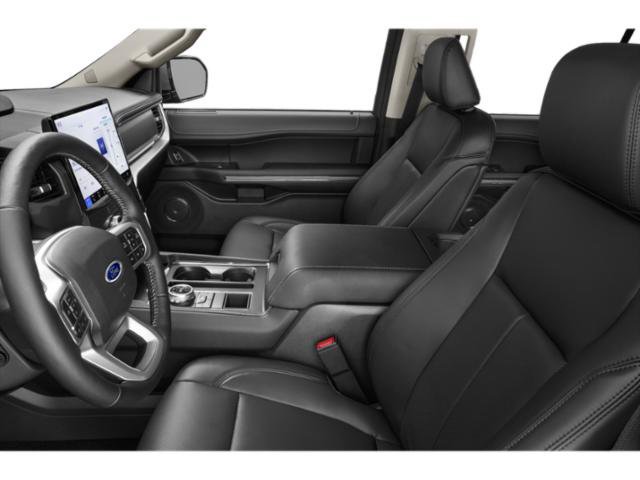 Used 2024 Ford Expedition XLT RWD image 9