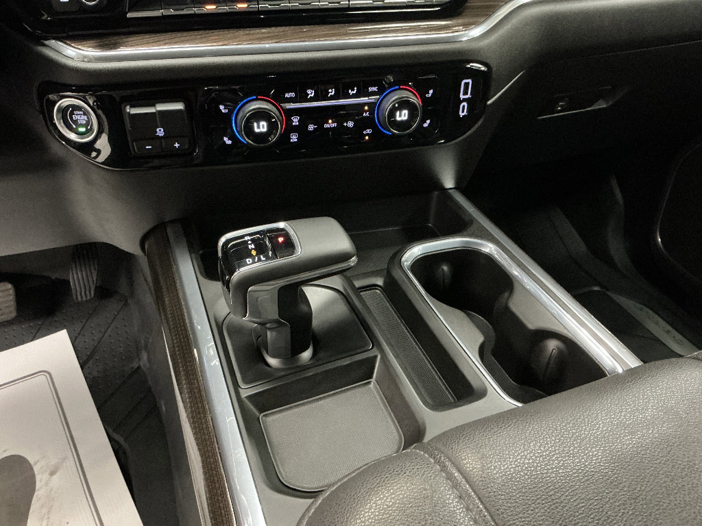 Used 2024 Chevrolet Silverado 1500 RST w/ Convenience Package II AWD/4WD image 16