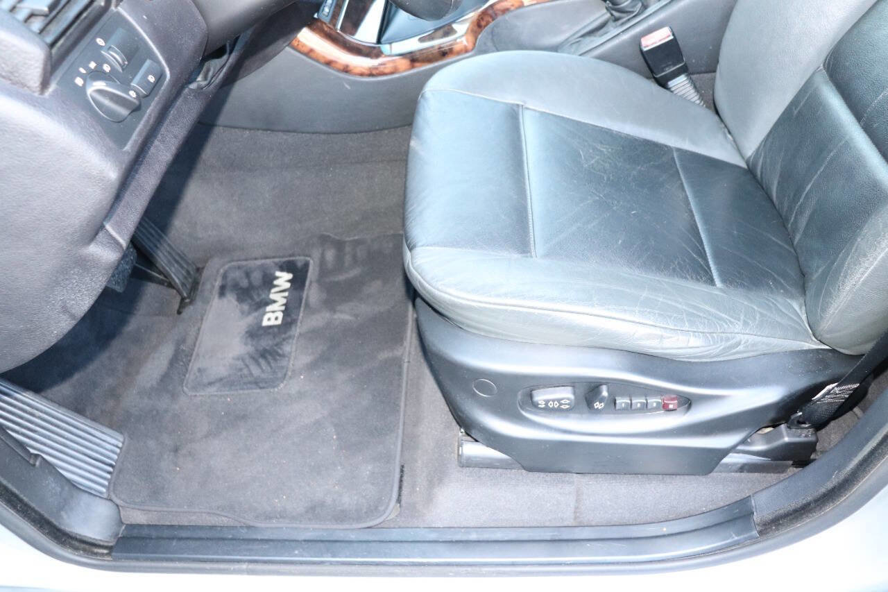 Used 2002 BMW X5 3.0i image 21