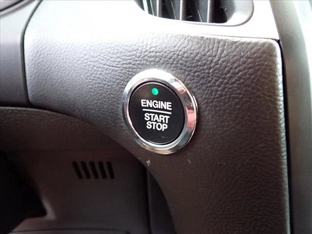 Used 2024 Ford Edge SEL image 23