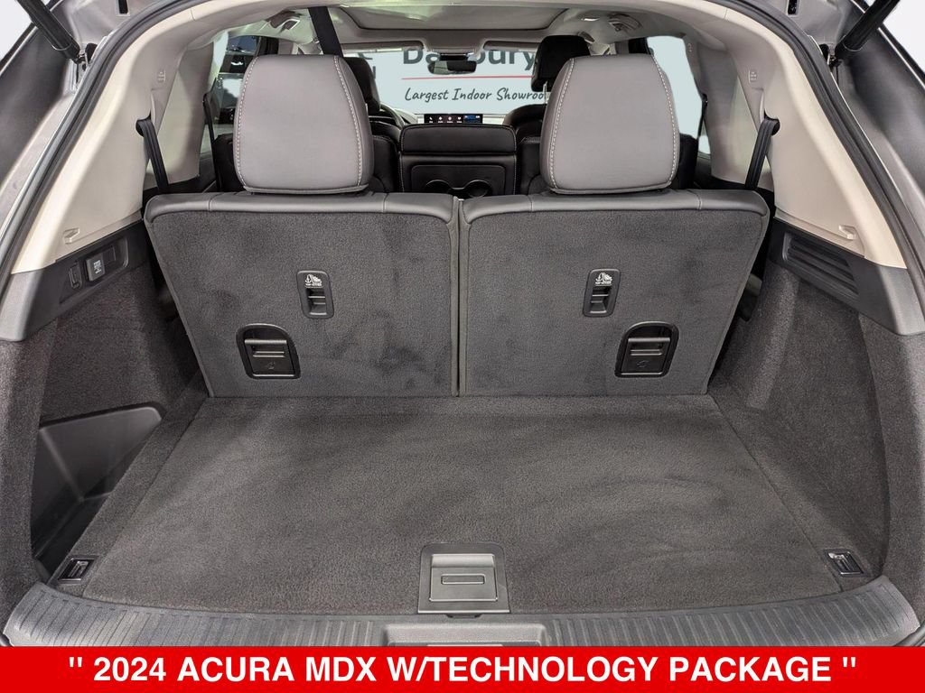 Used 2024 Acura MDX SH-AWD w/ Technology Package image 30
