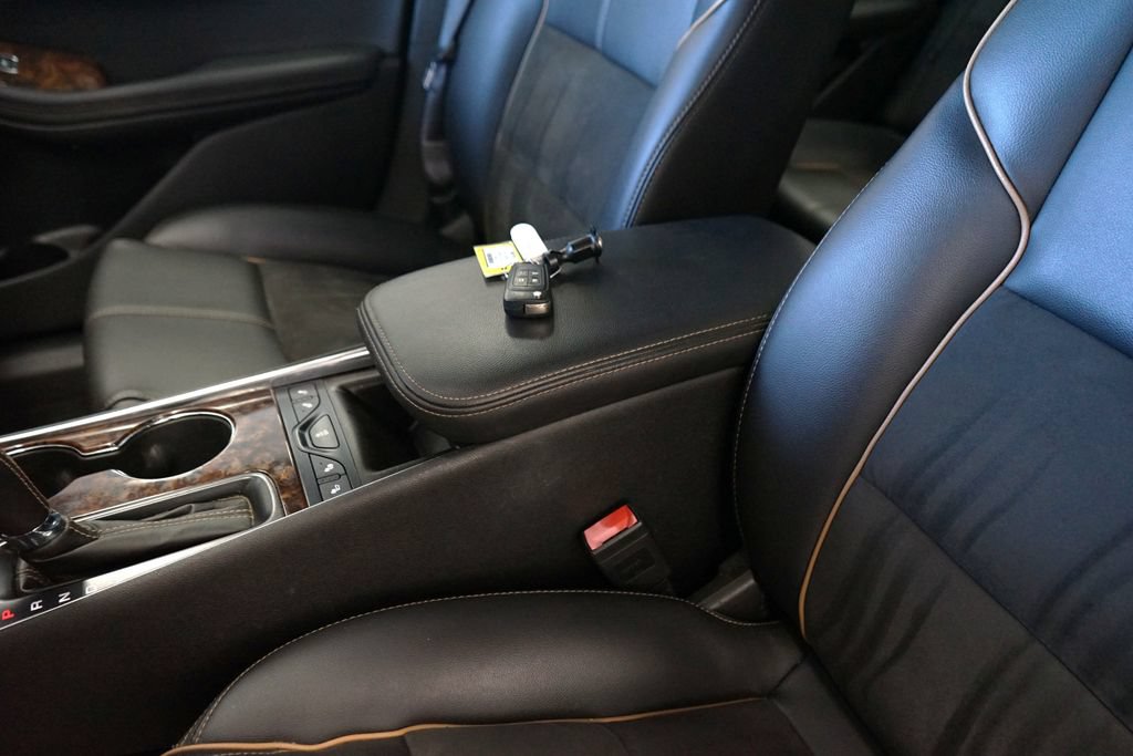 Used 2015 Chevrolet Impala LT FWD image 26