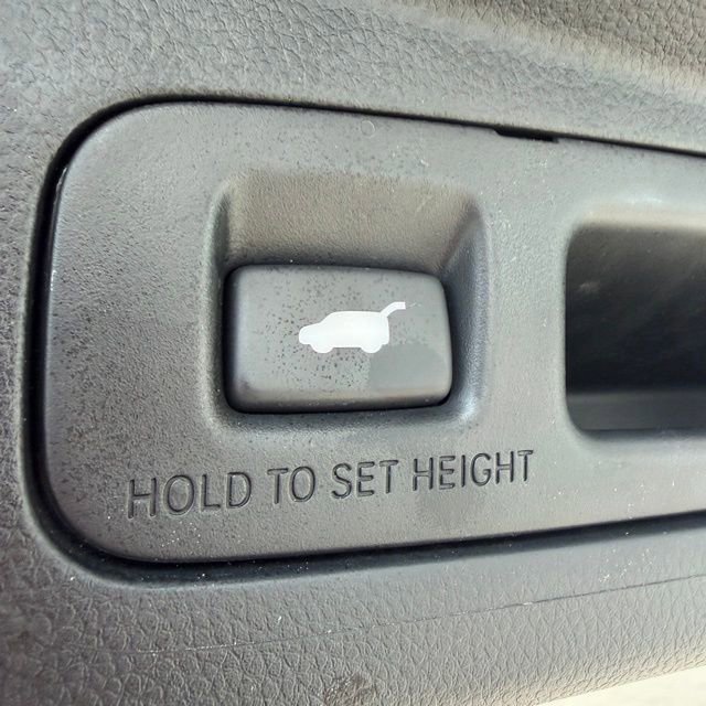 Used 2023 Honda CR-V EX-L image 14