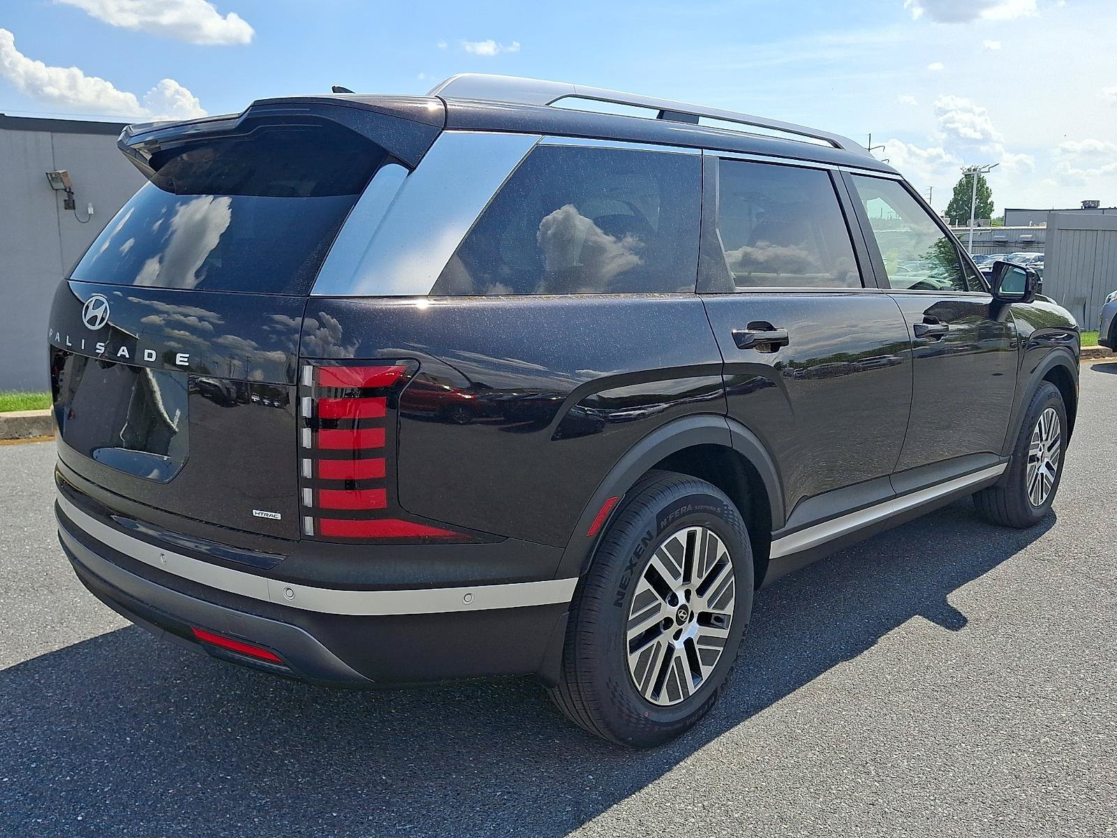 New 2026 Hyundai Palisade SEL Premium AWD/4WD image 3