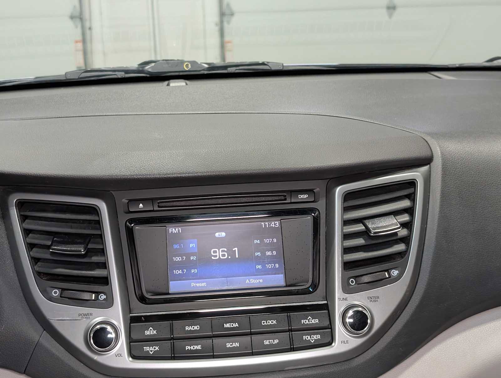 Used 2018 Hyundai Tucson SE AWD/4WD image 18