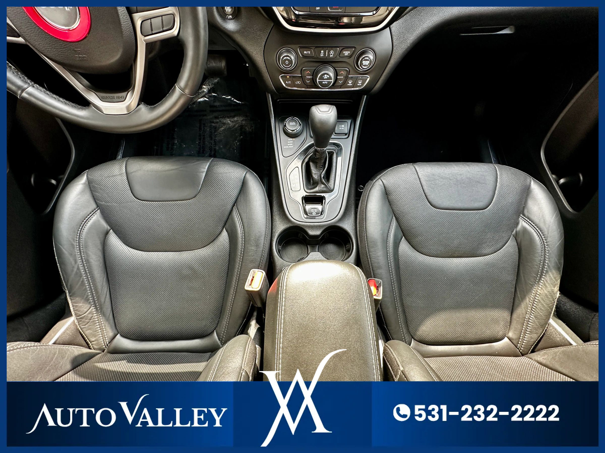 Used 2019 Jeep Cherokee Limited image 33