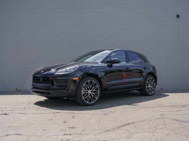New 2026 Porsche Macan