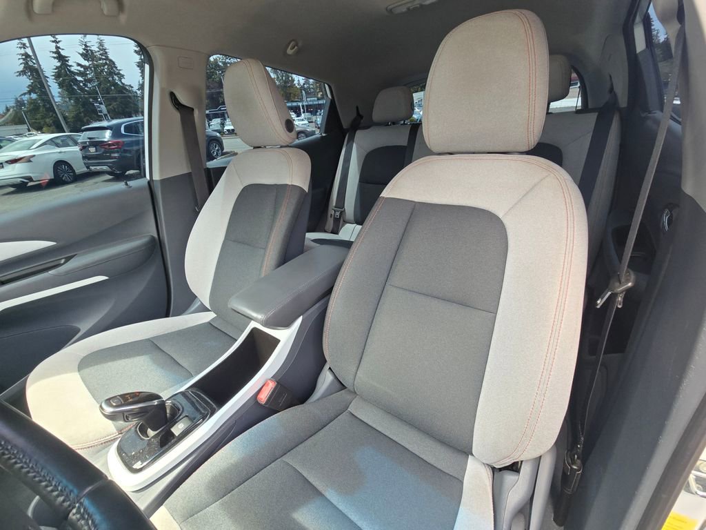 Used 2020 Chevrolet Bolt LT FWD image 22