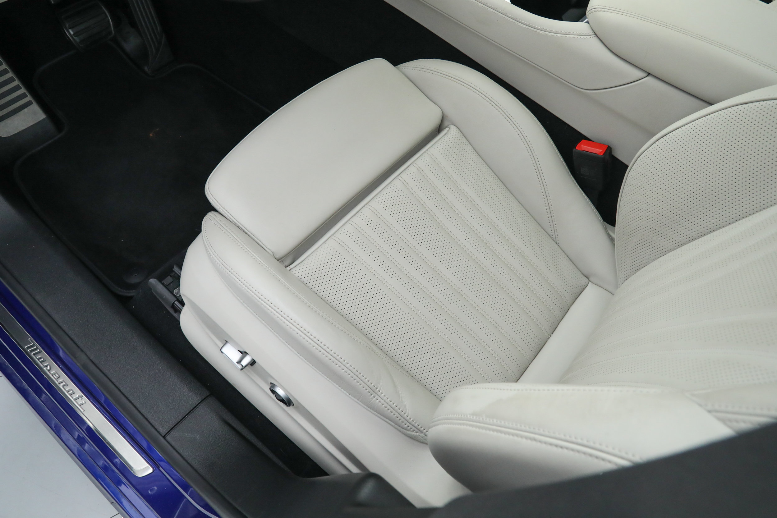 Certified 2023 Maserati Grecale Modena AWD/4WD image 19