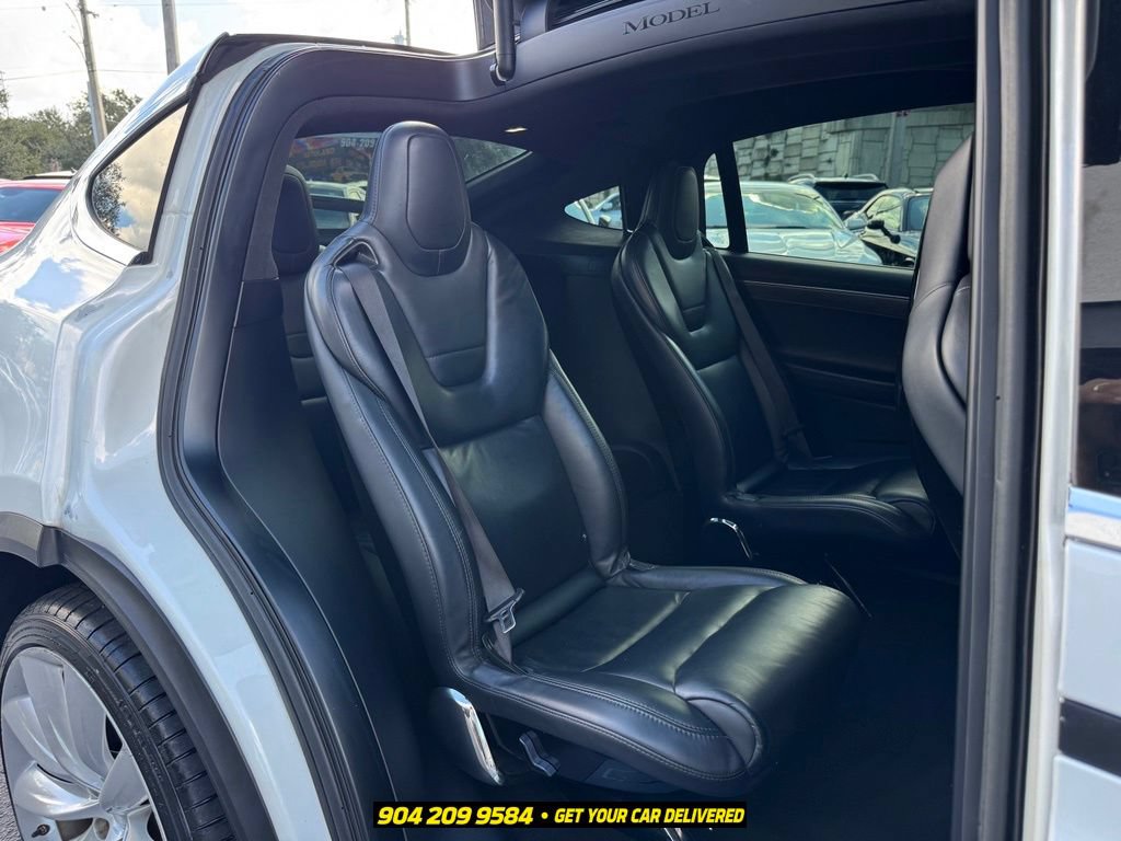 Used 2017 Tesla Model X 75D AWD/4WD image 29