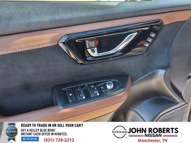 Used 2025 Subaru Forester Touring w/ Popular Package - Touring image 29