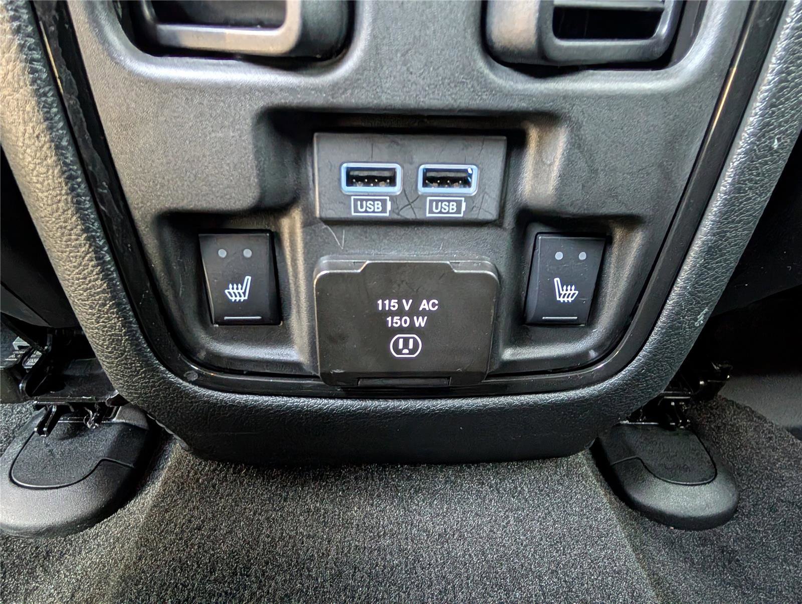 Used 2022 Dodge Durango R/T w/ Trailer Tow Group IV image 17