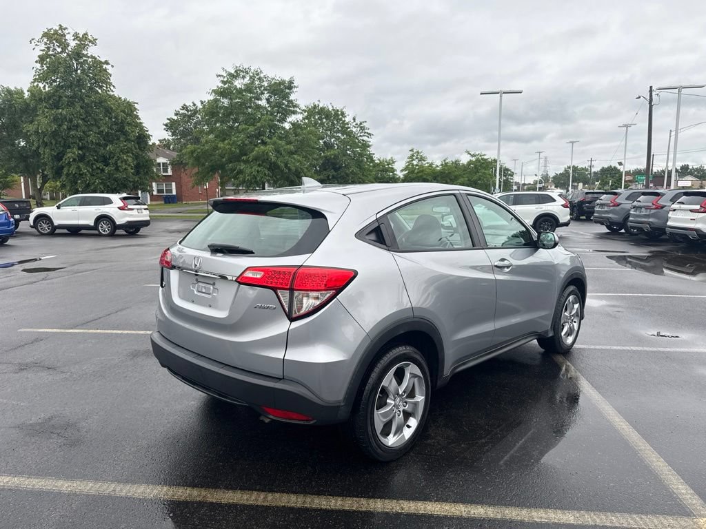 Certified 2019 Honda HR-V LX image 5