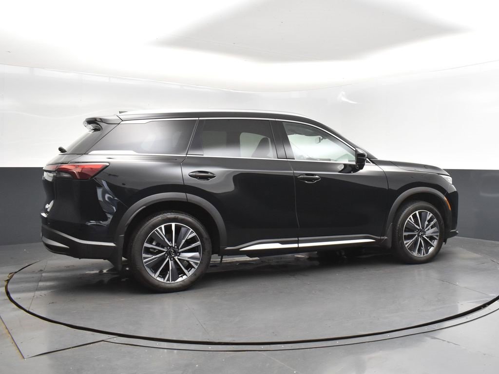Used 2026 INFINITI QX60 Luxe w/ Cargo Package image 8