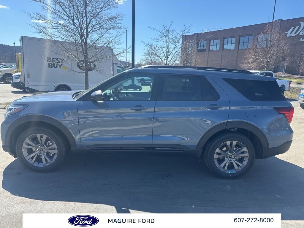 New 2026 Ford Explorer Active w/ Active Comfort Package image 7