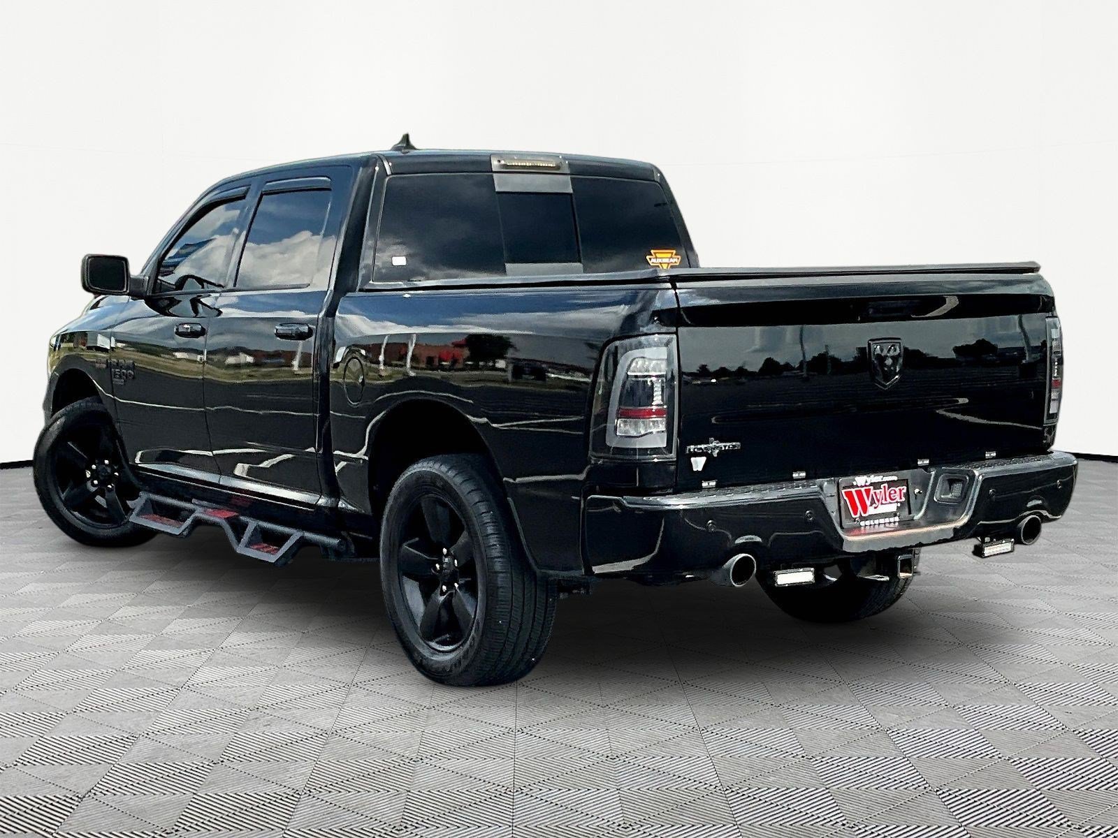 Used 2019 RAM 1500 Lone Star RWD image 4