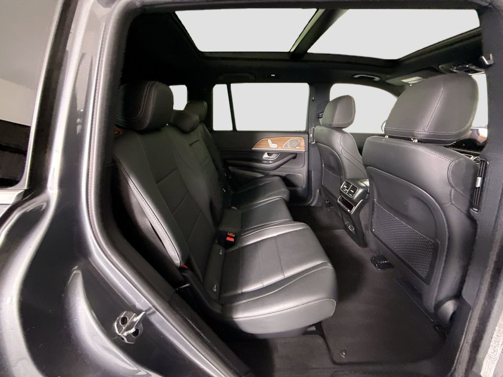Certified 2025 Mercedes-Benz GLS 450 4MATIC image 23