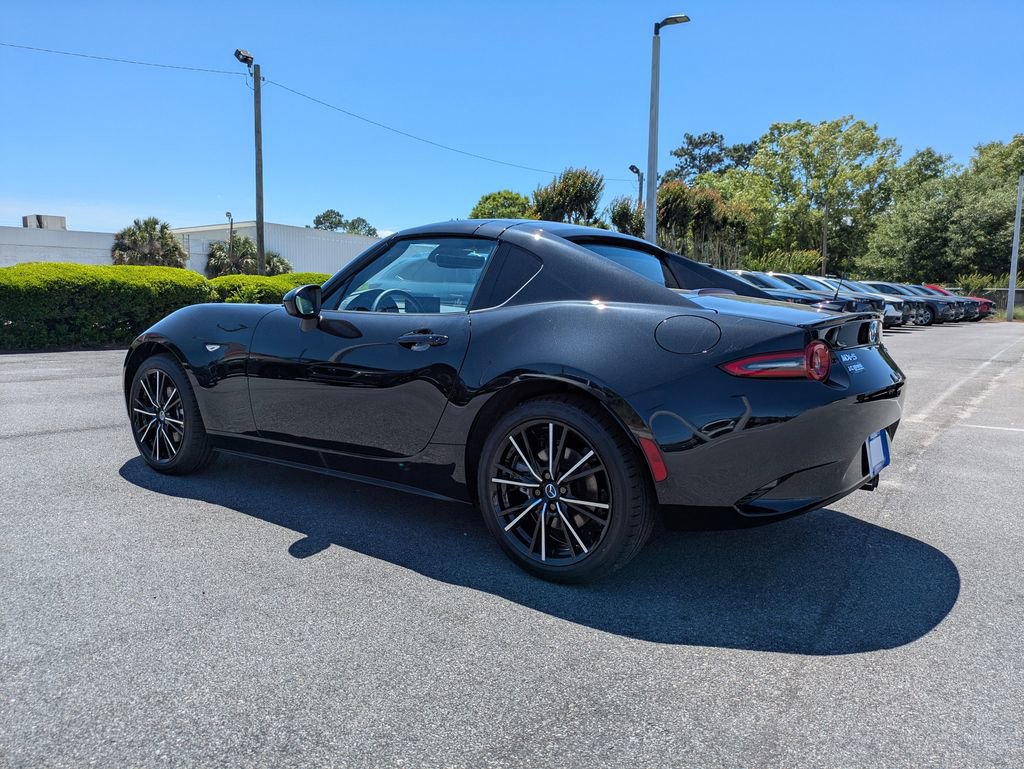 New 2026 MAZDA MX-5 Miata RF Grand Touring RWD image 6