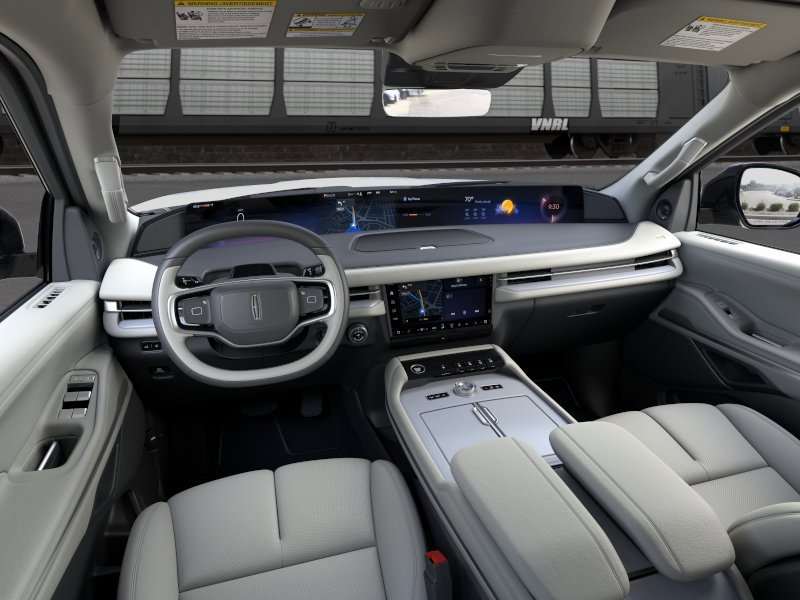 New 2026 Lincoln Navigator L Premier AWD/4WD image 22