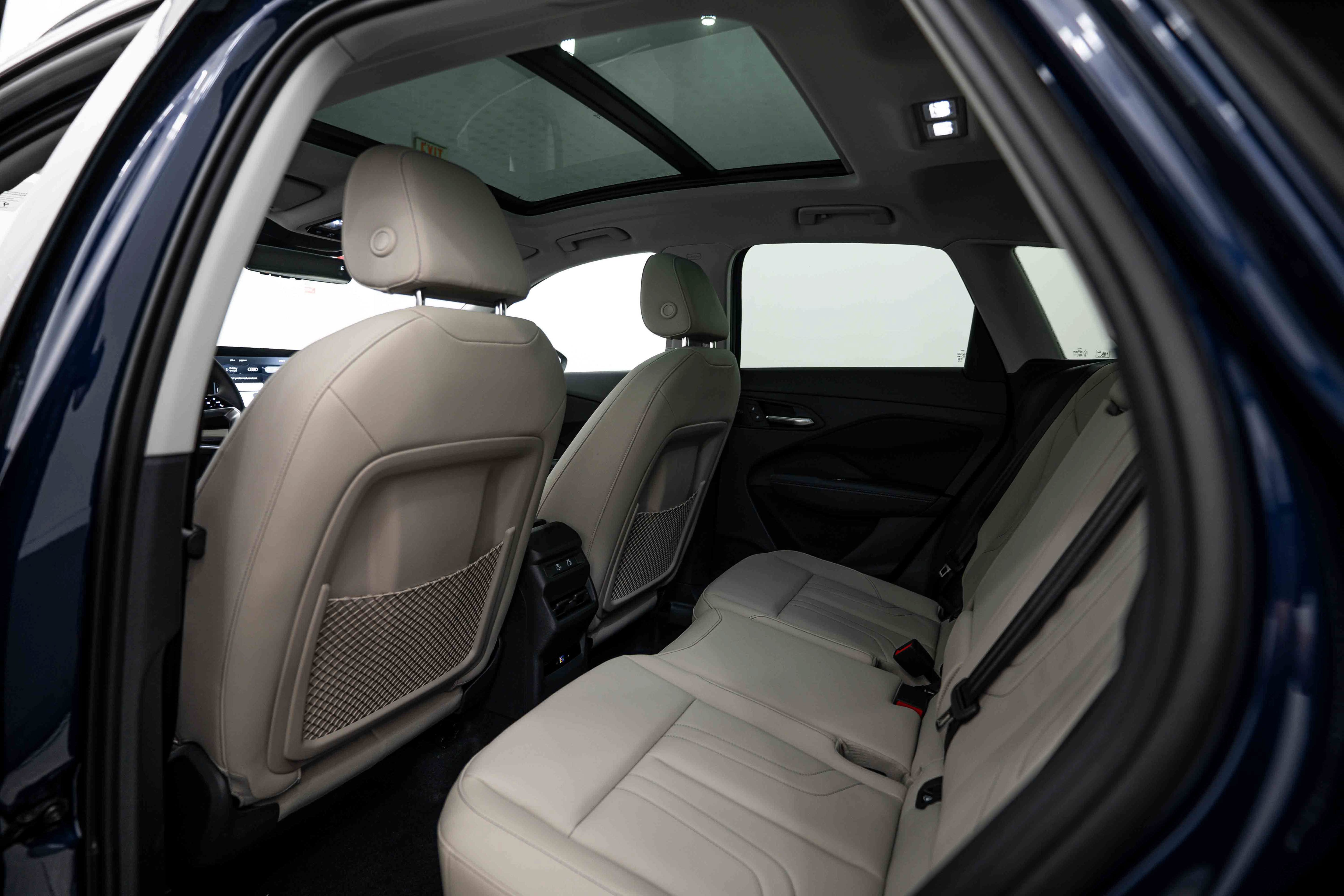 New 2026 Audi Q3 quattro 2.0T AWD/4WD image 17