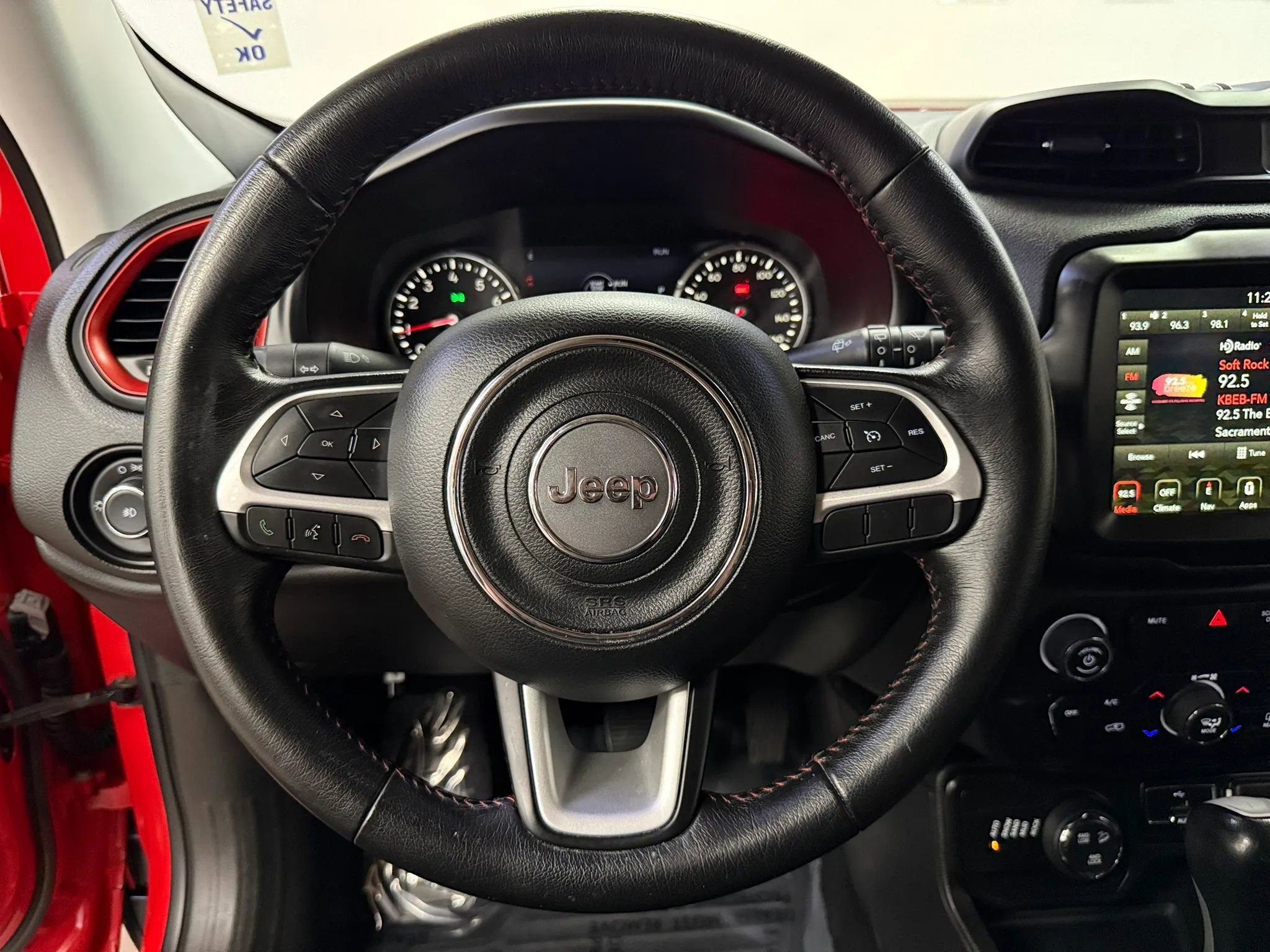 Used 2018 Jeep Renegade Trailhawk w/ UConnect 8.4 Nav Group image 24