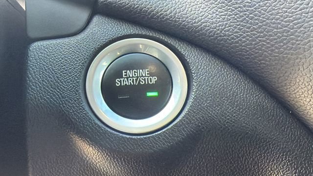 Used 2021 Chevrolet Equinox LT image 17