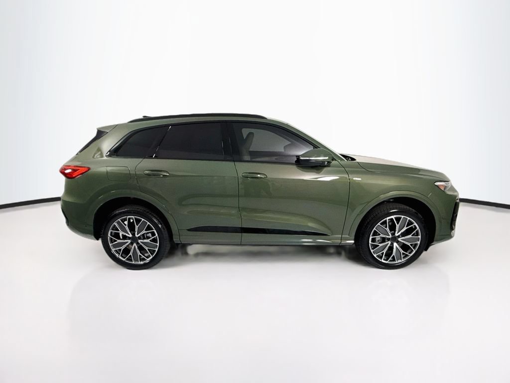 New 2026 Audi Q5 Premium Plus AWD/4WD image 4