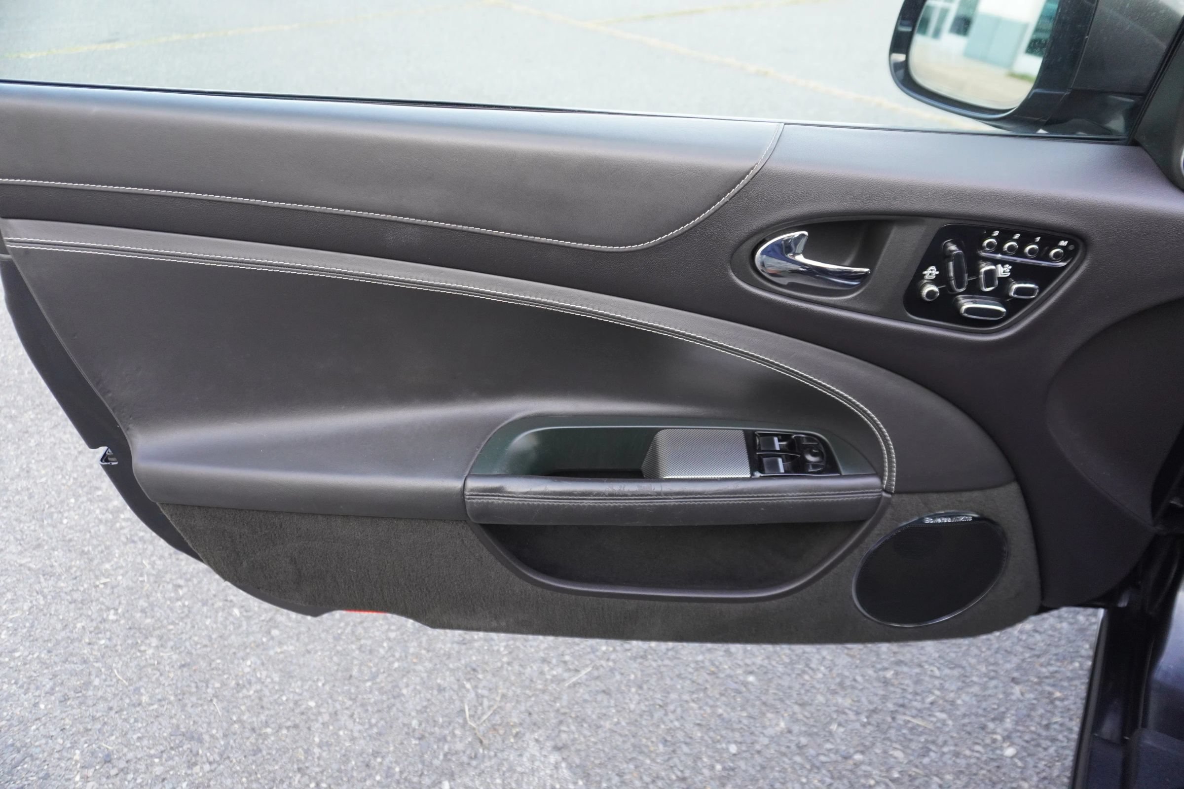 Used 2012 Jaguar XKR R RWD image 13