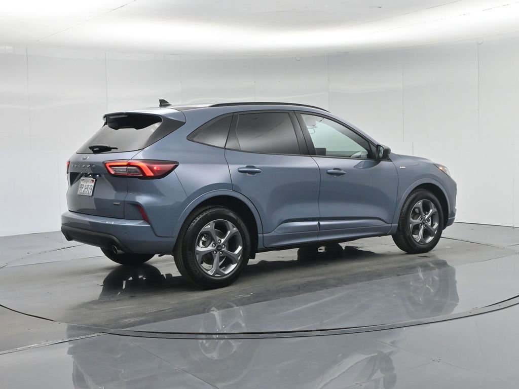 Used 2024 Ford Escape ST-Line w/ Equipment Group 301A image 19