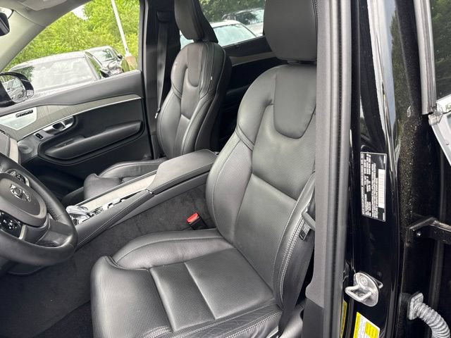 Used 2025 Volvo XC90 T8 Ultra w/ Protection Package Premier AWD/4WD image 16