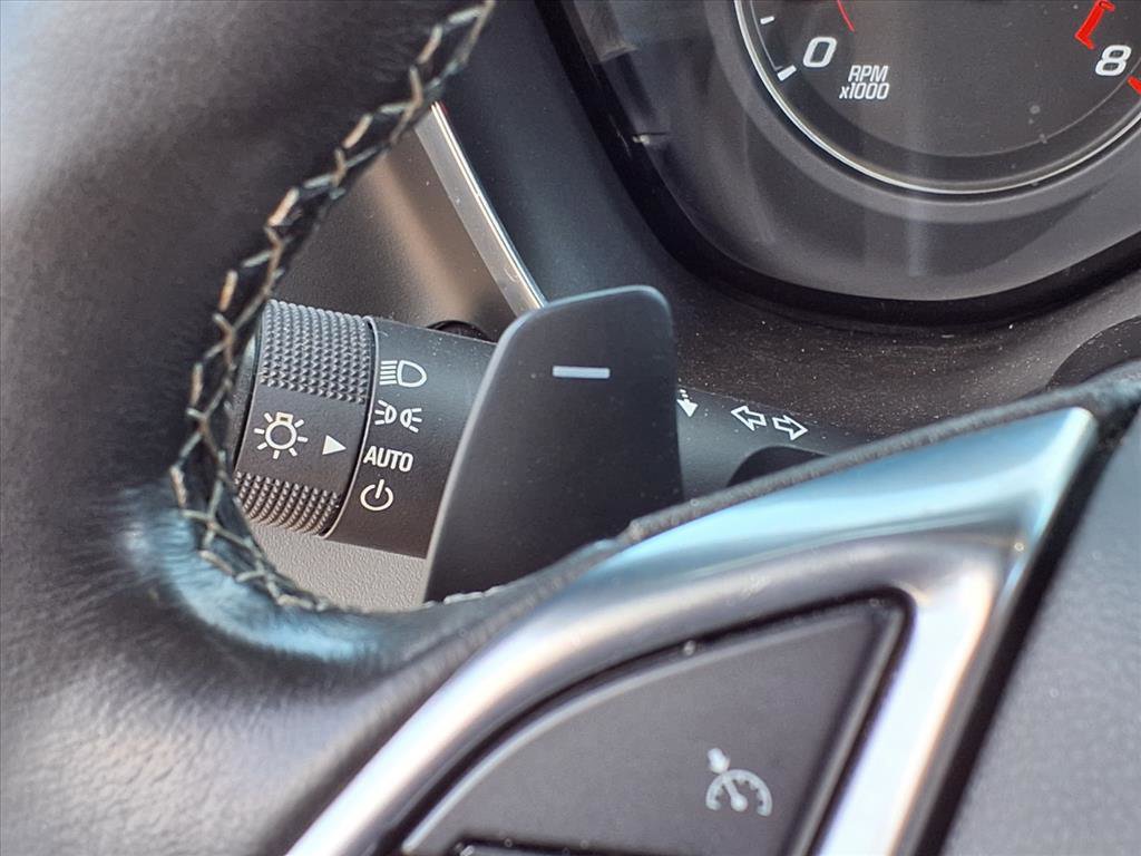 Used 2019 Chevrolet Camaro LS image 23