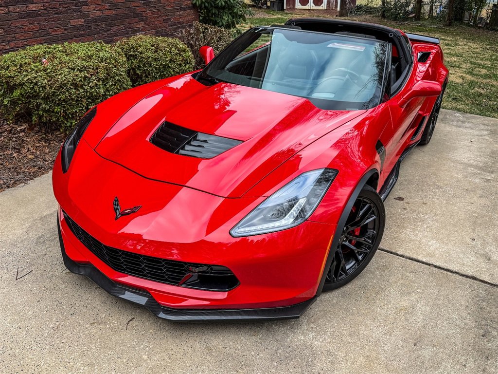 Used 2019 Chevrolet Corvette Z06 image 12