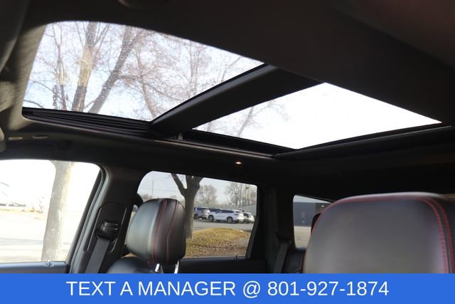 Used 2018 Jeep Grand Cherokee Trailhawk w/ Trailhawk Luxury Group image 19