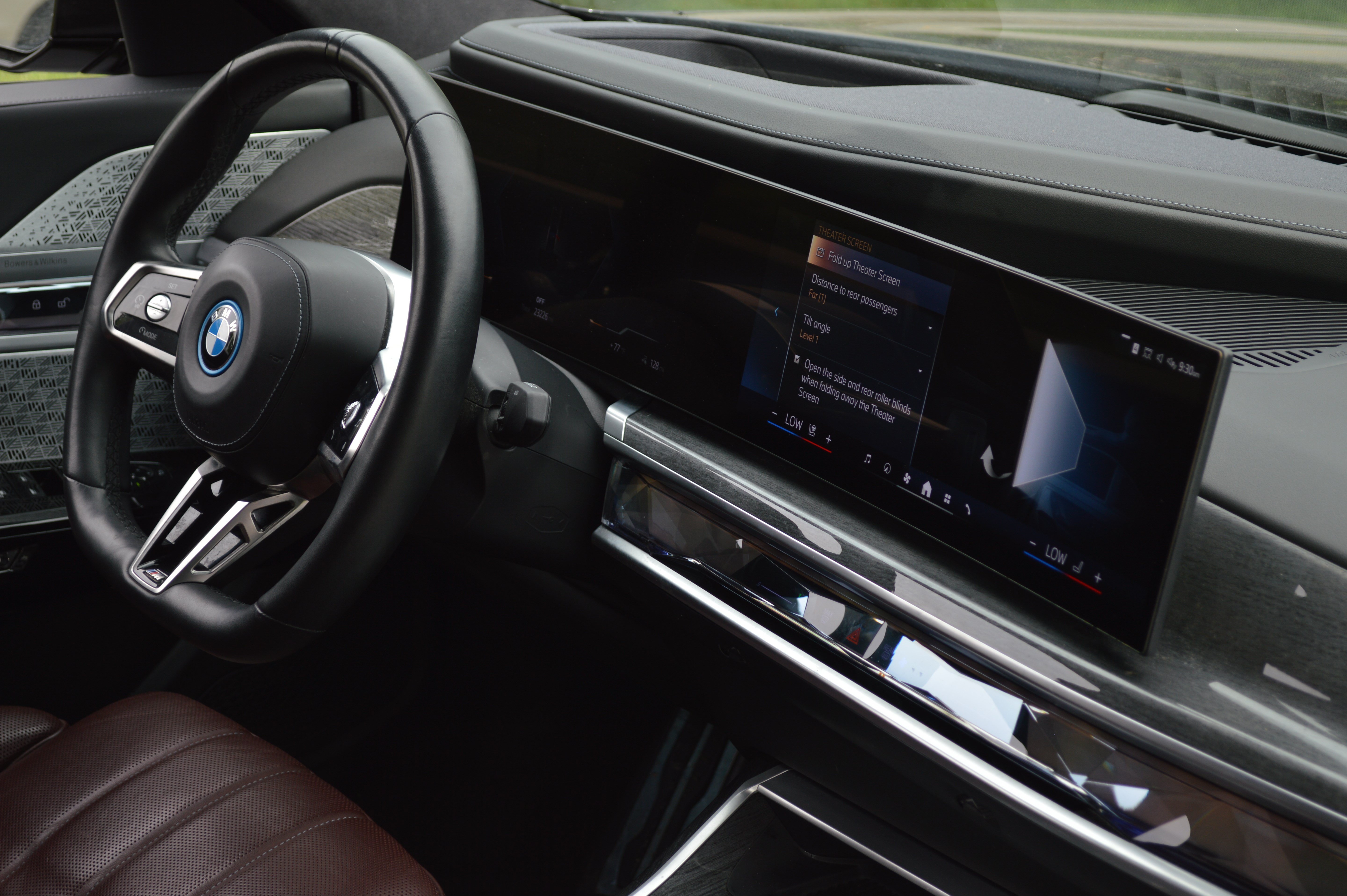 Certified 2023 BMW i7 xDrive60 w/ Executive Package 2 AWD/4WD image 42