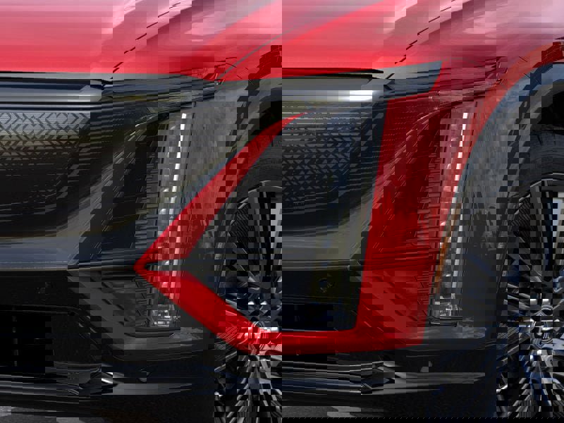 New 2025 Cadillac Lyriq Sport image 10