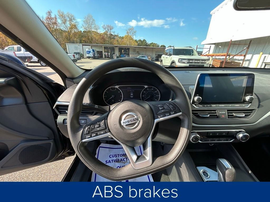 Used 2022 Nissan Altima 2.5 SV image 29