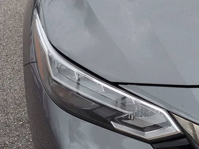 Used 2023 Nissan Sentra SR w/ Trunk Package FWD image 10