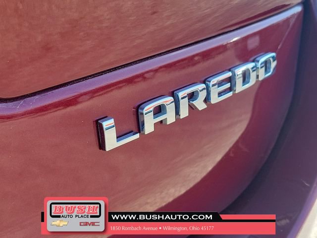 Used 2023 Jeep Grand Cherokee L Laredo image 7