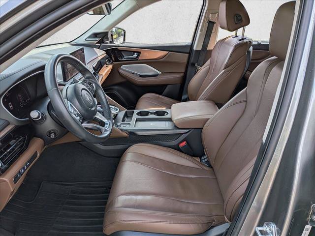 Certified 2025 Acura MDX FWD w/ Technology Package image 15