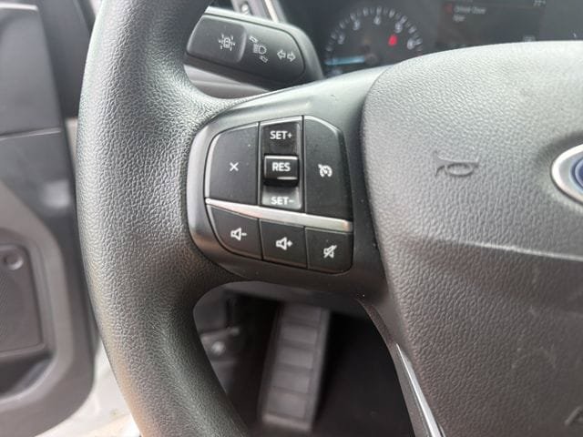 Used 2022 Ford Escape SE FWD image 29