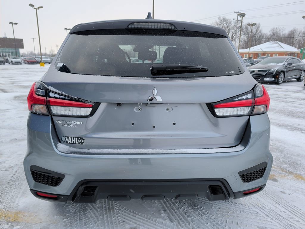 Used 2023 Mitsubishi Outlander Sport 2.0 ES image 6