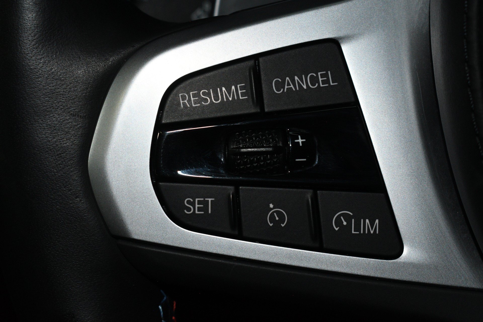 Used 2024 BMW X3 M40i AWD/4WD image 27
